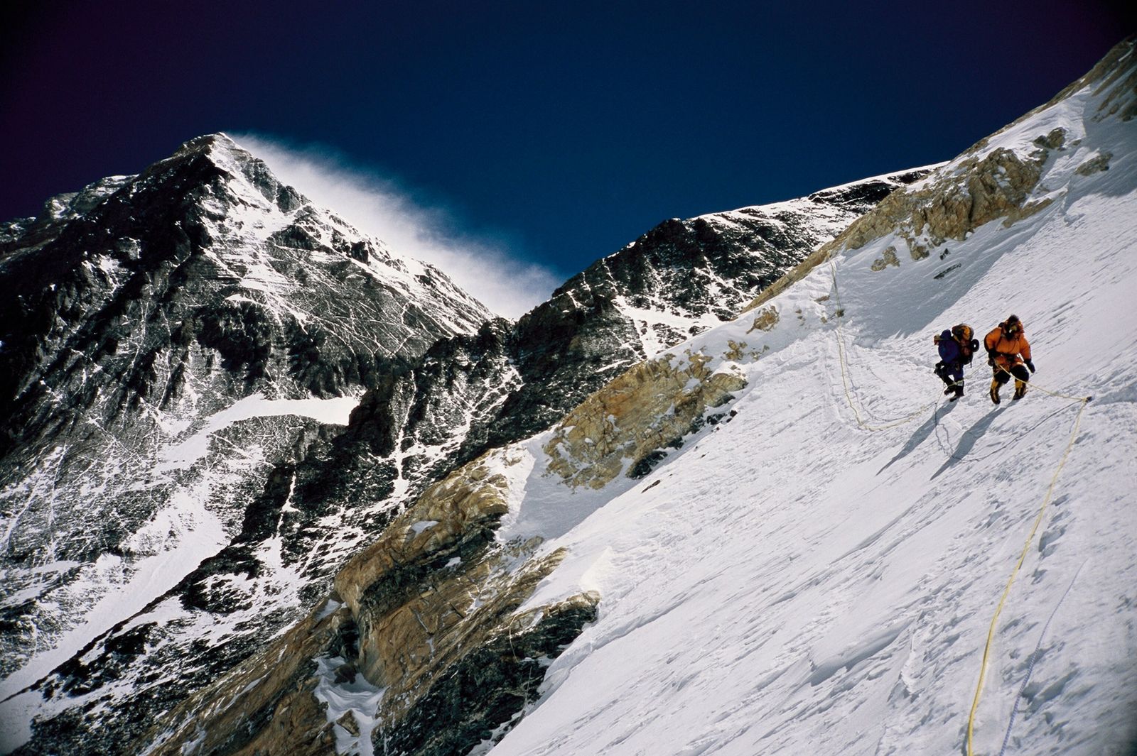 Todo lo que necesitas saber para escalar el Everest | National Geographic