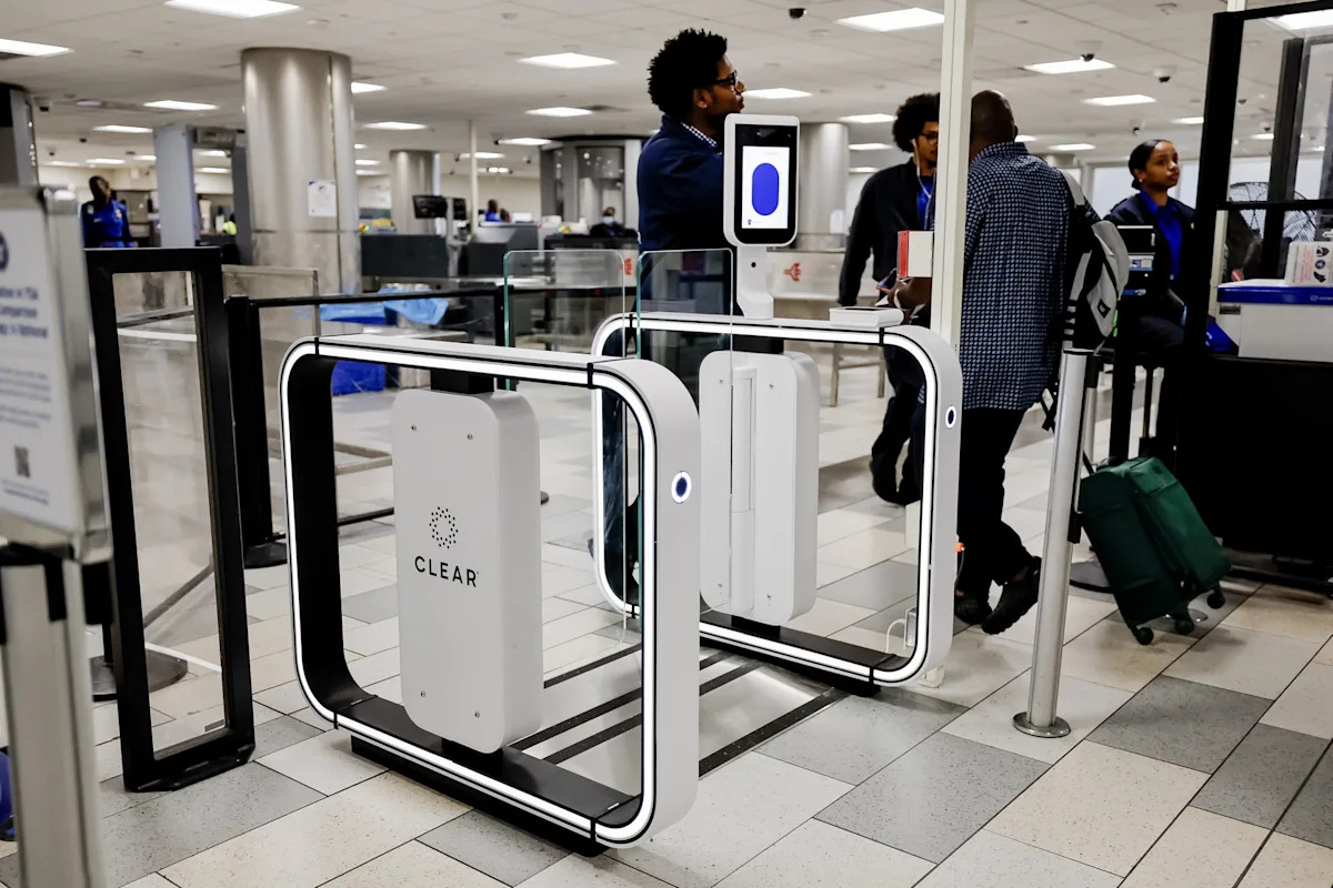 EEUU instala controles biométricos en aeropuertos para más rapidez antes del Mundial 2026