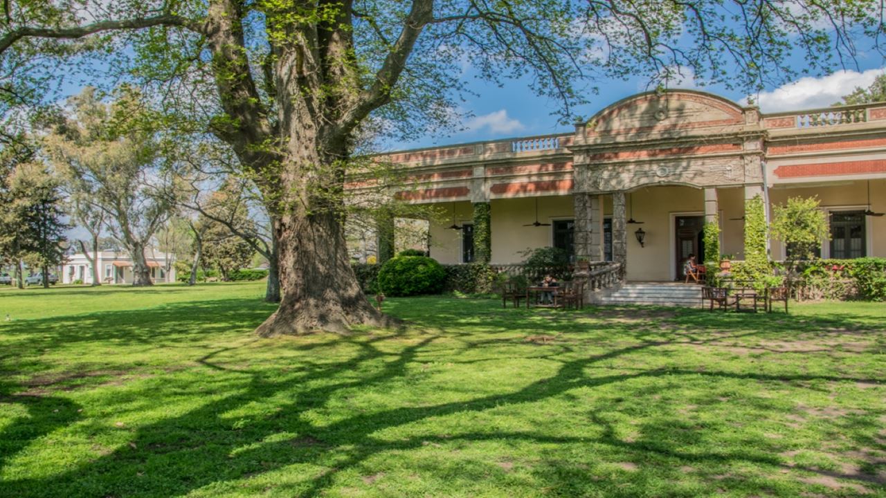 Descubre San Antonio de Areco: Día de Campo y Tour Cultural Hoy ▷ Precios 2025-2026