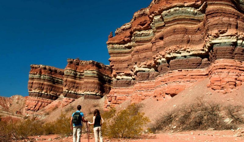 Lanzan Elegí Argentina, un nuevo programa de promoción al turismo - Dos Florines