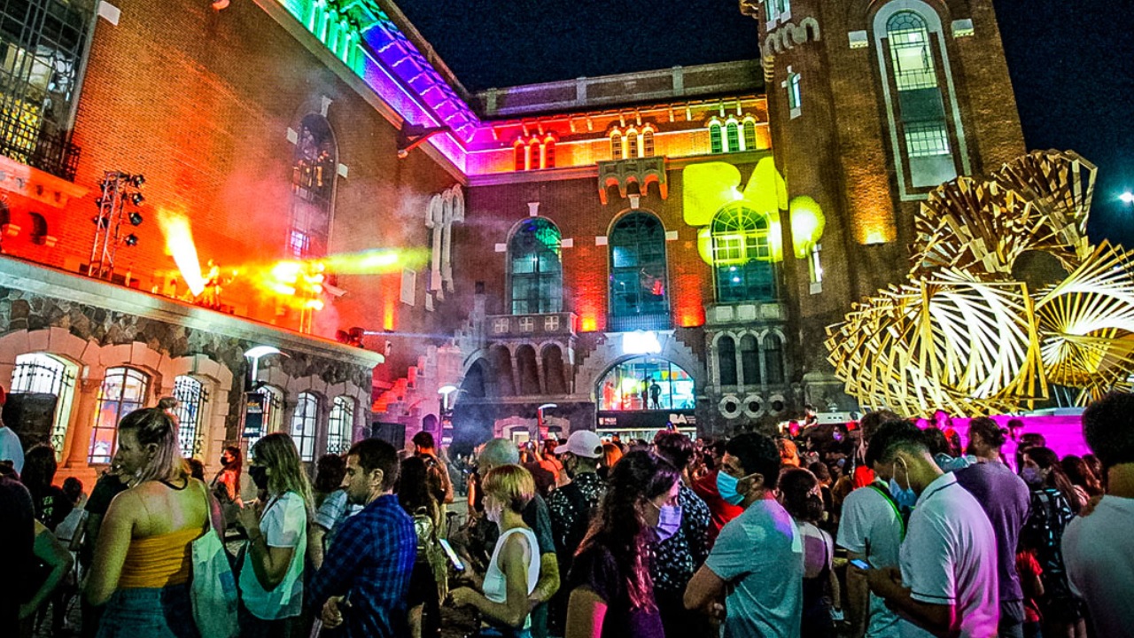 La guía completa de La Noche de los Museos 2024: horarios, lugares abiertos y cómo viajar gratis - Nexofin