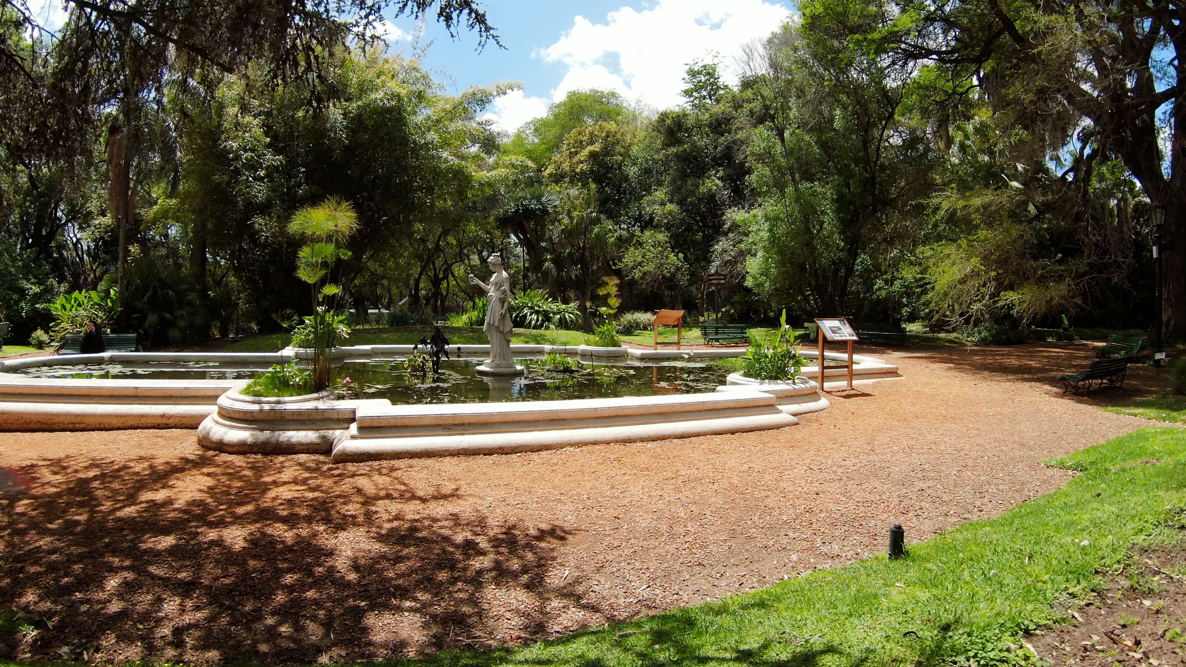 La historia del Jardín Botánico, uno de los pulmones verdes porteños pensado para conservar especies vegetales y aportar belleza