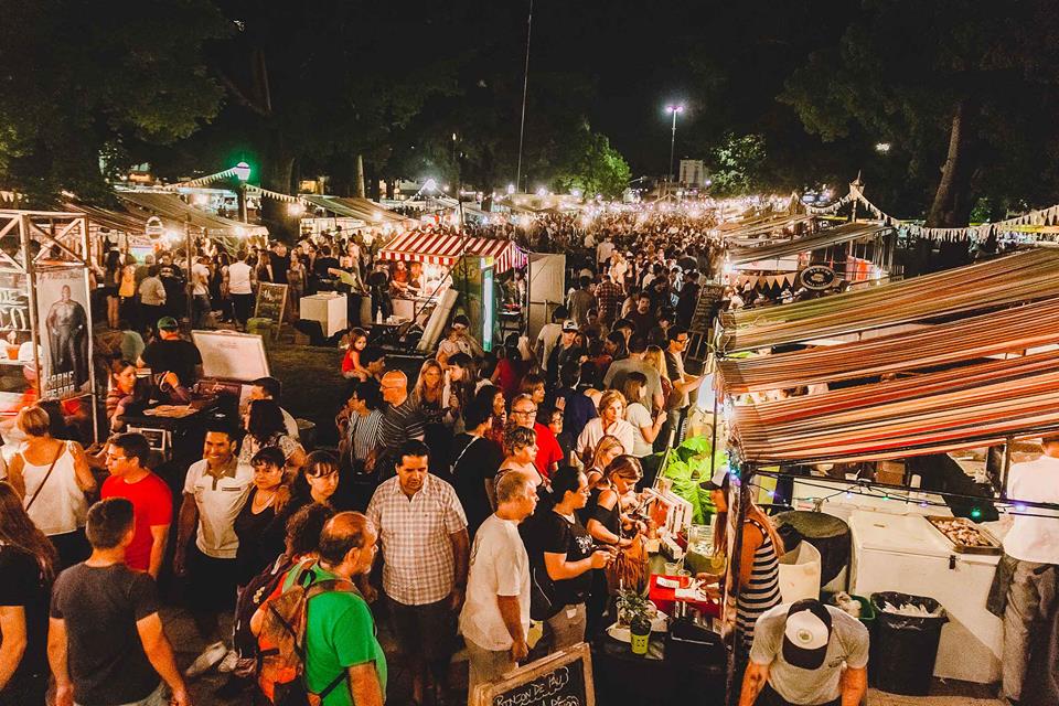 Edición nocturna de Buenos Aires Market en Parque Centenario | Buenos Aires Ciudad - Gobierno de la Ciudad Autónoma de Buenos Aires