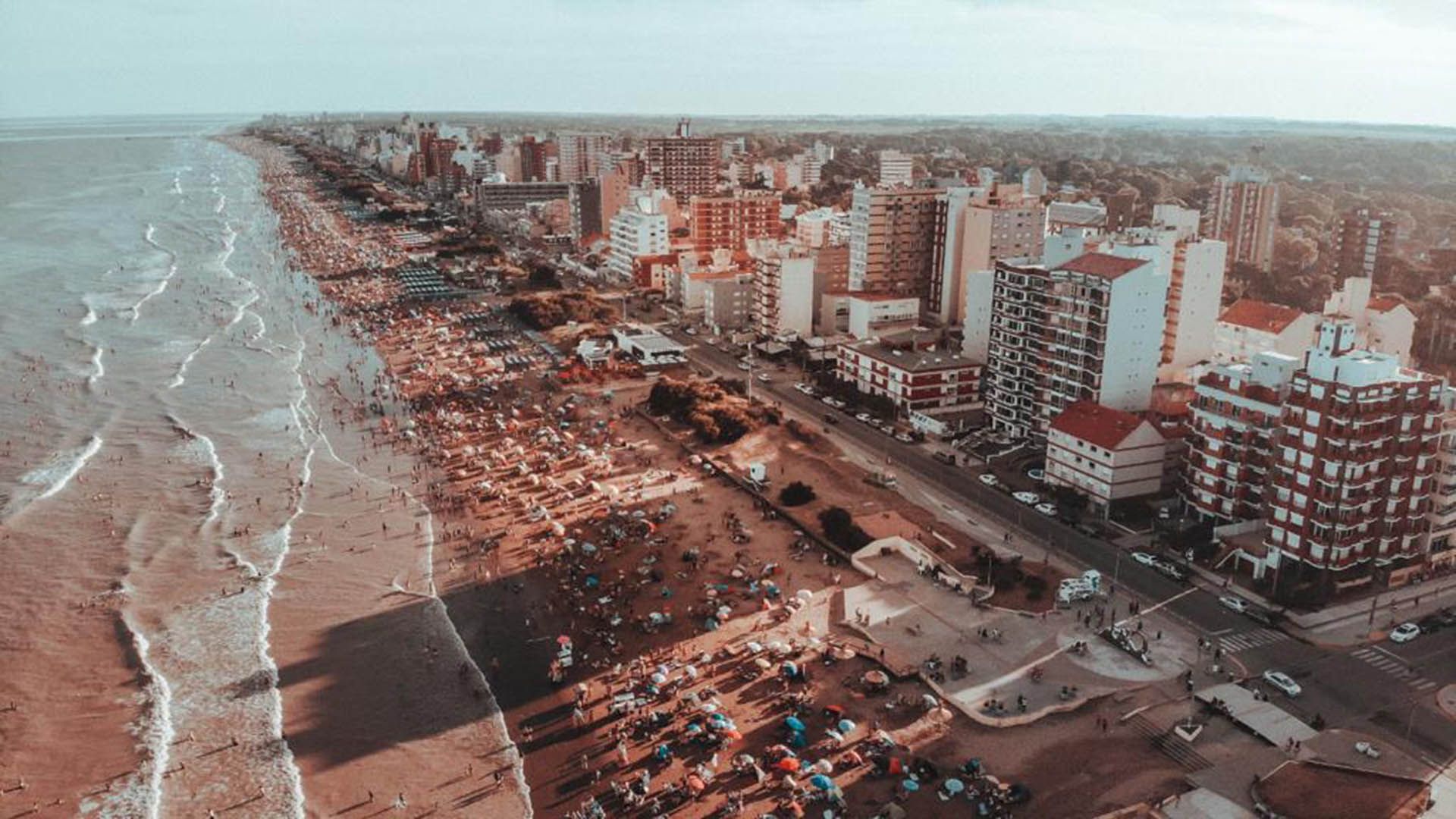 El Partido de La Costa cerró enero como el destino más elegido por los argentinos para veranear - Infobae