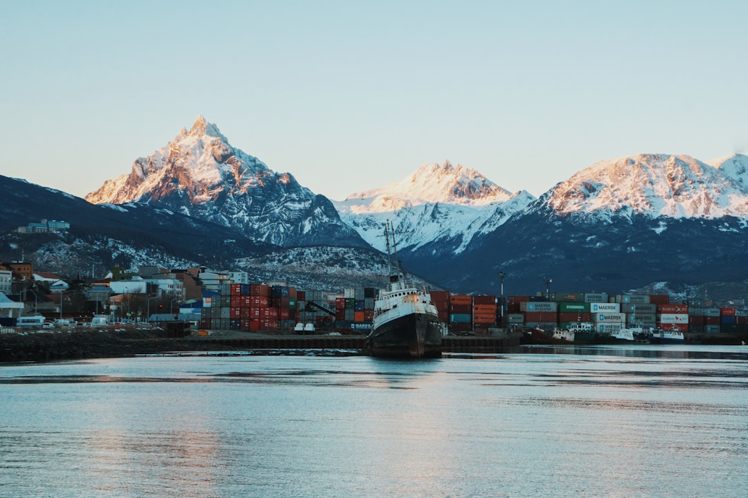 Ushuaia te espera en el fin del mundo: la ciudad más austral que tenés que conocer