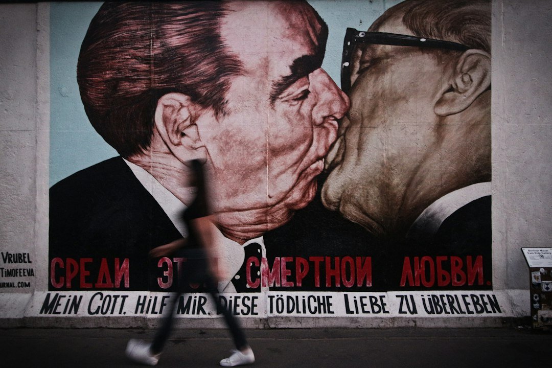 Kreuzberg es el barrio donde el arte callejero de Berlín respira y te atrapa