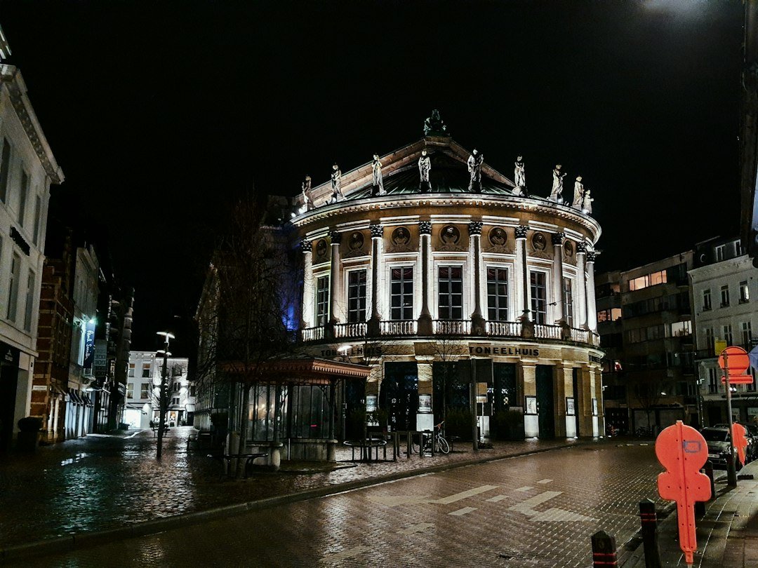 La obra maestra que Rembrandt pintó hace 400 años y vos podés ver siendo restaurada en vivo en Ámsterdam