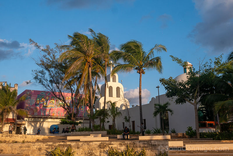 Que Hacer En Playa Del Carmen Plaza Fundadores Capilla Nuestra Senora Carmen