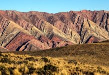 Serranía del Hornocal: mirador del Cerro de los 14 Colores