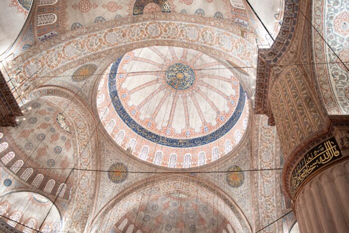 Las mezquitas de Estambul: cuando la arquitectura se vuelve espiritual y vos quedás sin palabras