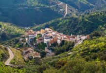 La antigua carretera medieval de Málaga que hoy es una de las rutas más espectaculares para hacer en coche de España