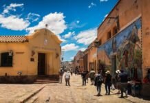 Donde viven los maestros artesanos: el Paseo de Artesanos de San Salvador de Jujuy que te enseña los secretos de la provincia